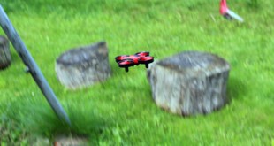 Mini-Drohne Test fürs Wohnzimmer und draußen