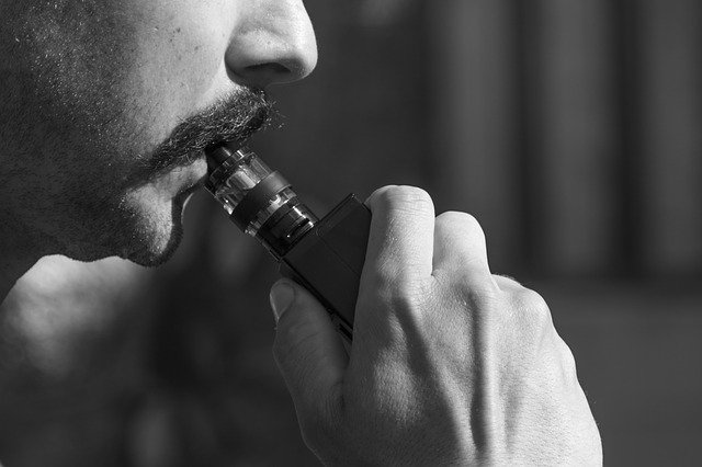 Erfahrungsbericht: E-Zigaretten – Das braucht man zum Dampfen